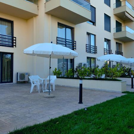 The Blue Wave Hotel Himarë Exterior foto
